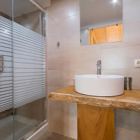 Luca Mare Bed and breakfast 4*