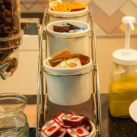 Luca Mare Bed & Breakfast Gouvia